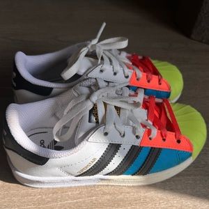 Adidas SuperStar size 11.5 in great condition